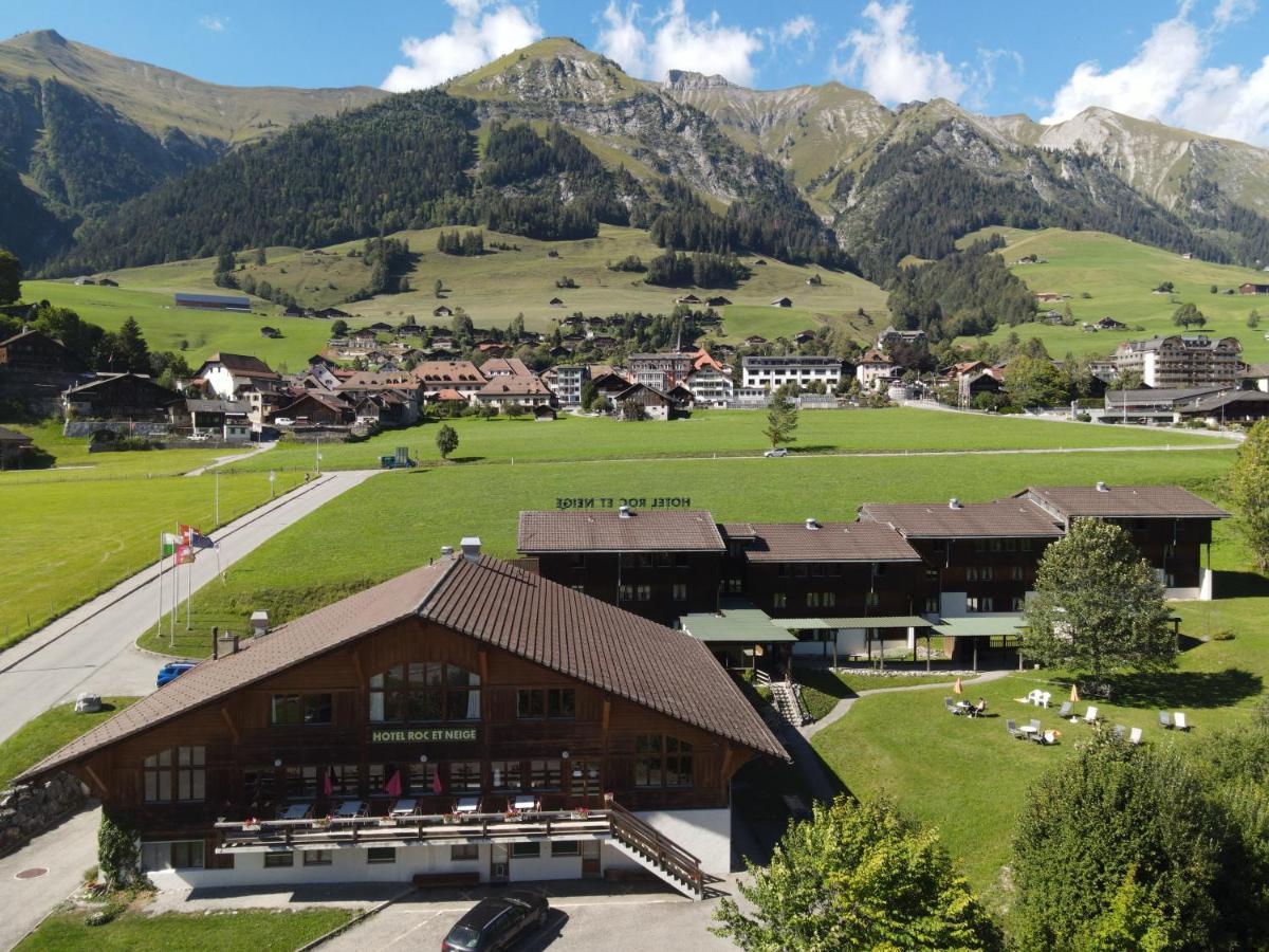 Hotel Roc Et Neige Château-d'Oex Exterior foto